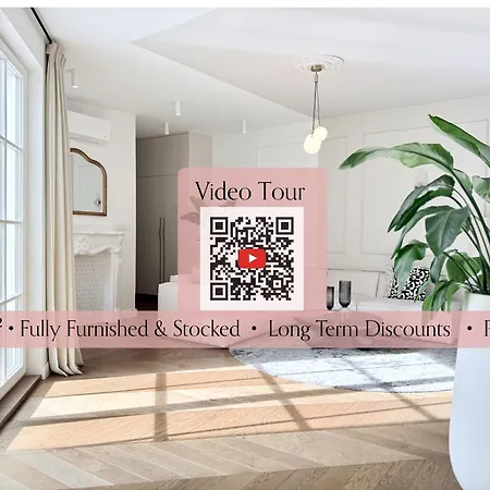 Luxury Penthouse In Center With Terrace & Direct Lift - The Piekna Residences 바르샤바