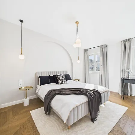 شقة Luxury Penthouse In Center With Terrace & Direct Lift - The Piekna Residences وارسو