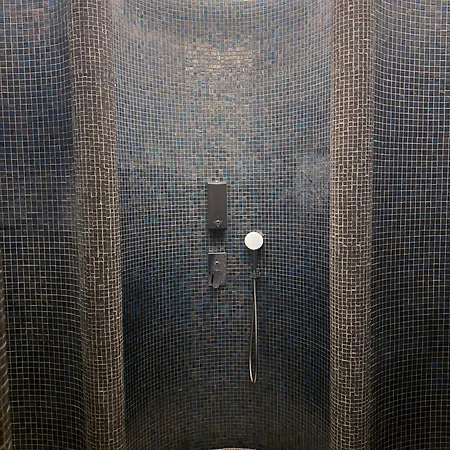 Luxury Penthouse In Center With Terrace & Direct Lift - The Piekna Residences Apartment *