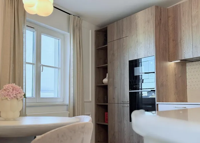 Luxury Penthouse In Center With Terrace & Direct Lift - The Piekna Residences